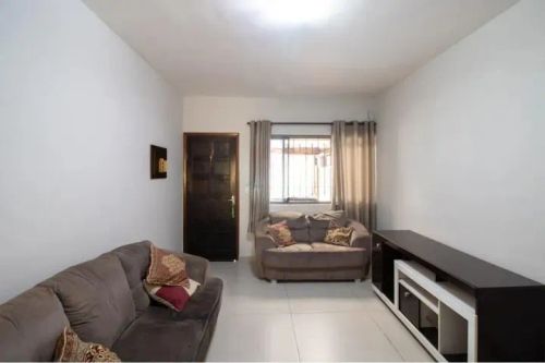 Vendo Casa em Felipe Camarão.