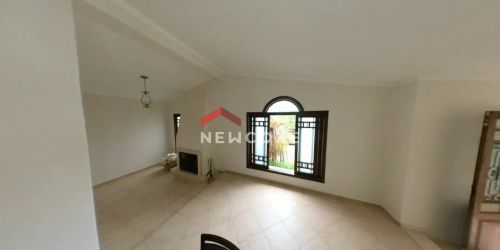 Casa em Avenida Santana - Nova Gardênia - Atibaia/SP