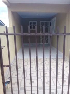 ALUGA-SE CASA PR EMPRESA