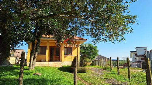 Casa de condomínio em Rodovia Tapir Rocha - São Lucas - Viamão/RS