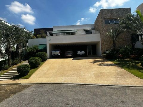 Luxuosa Casa Condomínio Lorian Boulevard  4 Suítes, 4 Salas, 9 Banheiros, 7 Vagas