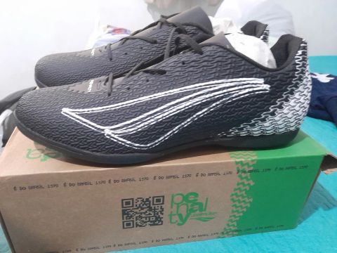 Chuteira Penalty Futsal - Nº 42 - Nova