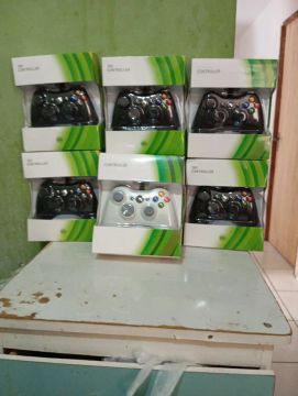 Controle De Xbox 360 Com Fio Para Video Game e PC/ Fat E Pc Joystick Jogo