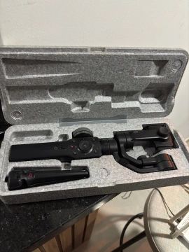Estabilizador Gimbal para Câmera