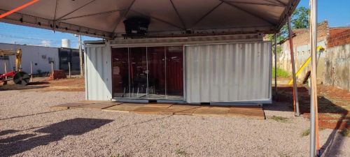 CONTAINER 