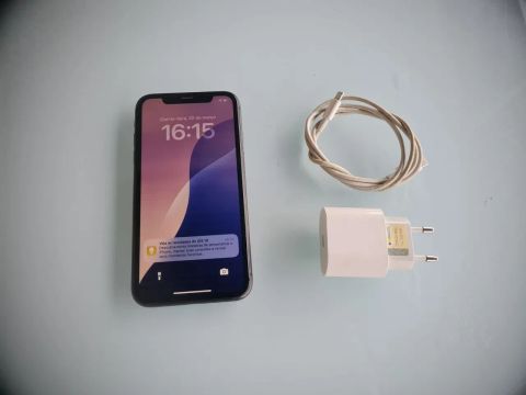 iPhone 11 Preto 128 GB - Apple