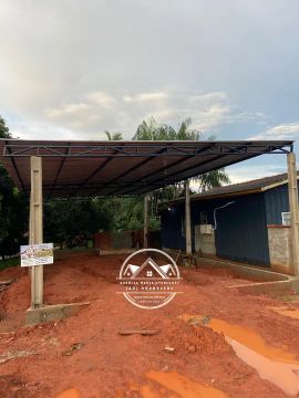 Terreno com estrutura à venda