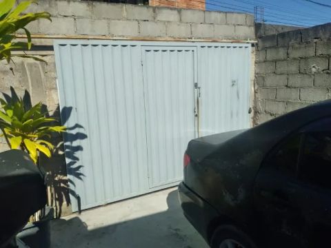 *CASA EM VILA VELHA  VENDO COM URGENCIA