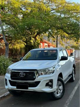 Toyota hilux 2020 SR AUTOMÁTICA 