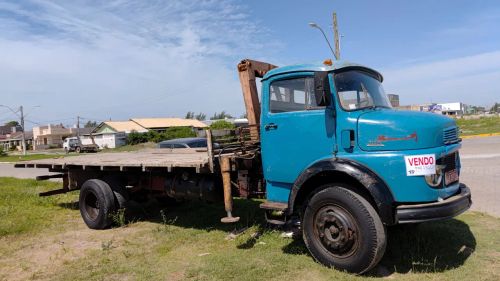 Mercedes 1113 muck ano 75