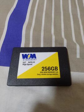 SSD WINMEMORY 256GB em perfeito estado