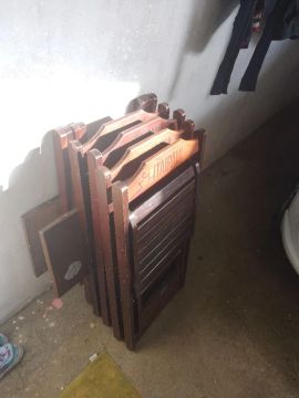 Conjunto de 4 Cadeiras Dobráveis de Madeira