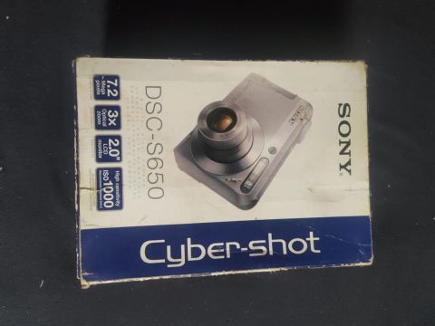 Caixa com acessórios sony