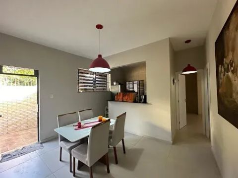 Casa com 3 quartos para alugar, 360 m² - Icaraí - Niterói/RJ