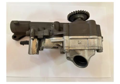 Bomba de óleo CLA 250 - Mercedes Benz - original