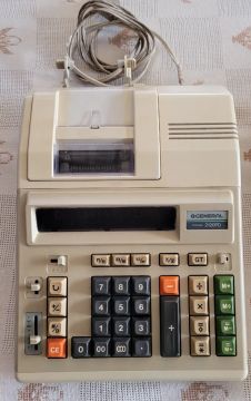 Calculadora de Mesa (Bobina) GENERAL Teknika 2120PD