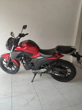 Yamaha Fazer 250 - Vermelha - Impecável