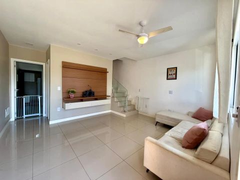 Casa em condomínio com 2 quartos