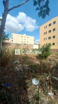 Terreno/Lote em Montes Claros, no bairro Canelas, à venda.