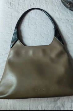 Bolsa Prada Icônica 1995