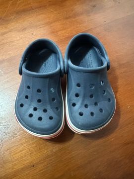 Crocs infantil nº21