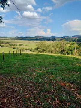 Terreno pertinho da cidade 