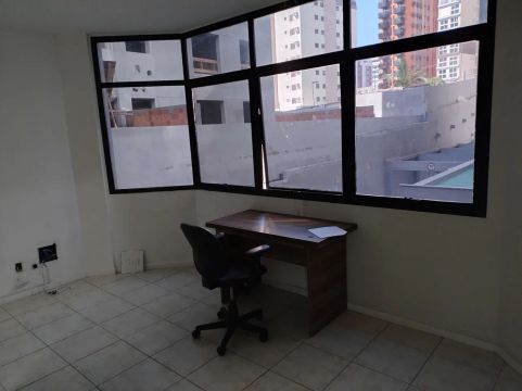 Escritório edifício planel Tower 