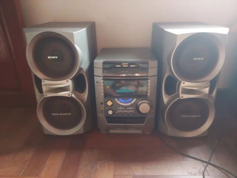 SOM SONY MODELO DX9 6.000 WATS 