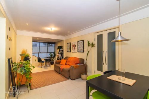 Aptº 2 dorm.,suíte, 1 vaga, semimobiliado na Nilo