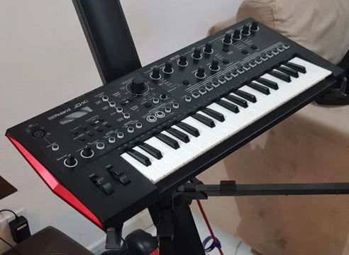 Teclado Sintetizador Roland JD-Xi