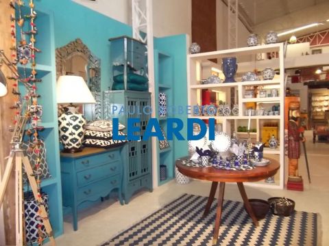 COMERCIAL - REAL PARQUE - SP