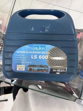 Microfone sem fio Le Son- NOVO- com caixa 