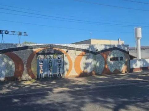 Imóvel para aluguel tem 449 metros quadrados com 7 quartos em Jardim Guanabara - Goiânia -