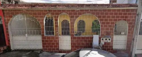 Aluga-se Casa no São Jorge, Rua Padre Severo, n. 405 