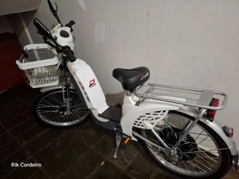 bike eletrica Duos e-max com 19 km apenas!