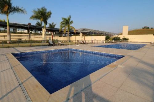 Terreno com 446m² no Condomínio Alphaville - VR.