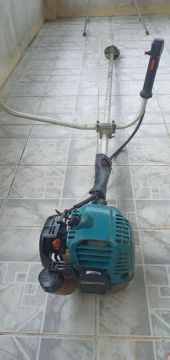Roçadeira Makita EM 2500MG