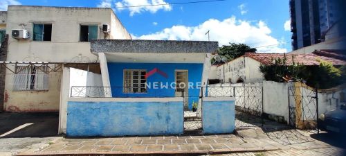 Casa de Vila em Rua dos Goytacazes - Centro - Campos dos Goytacazes/RJ