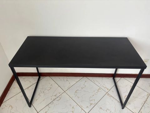 Mesa de Escritorio Preto