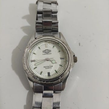 Relógio Magnum Submariner Skydiver Quartz