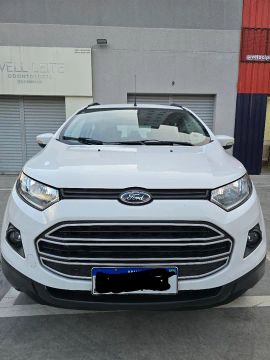 Carro Impecável à Venda - Ideal para Detalhistas, com manual e chave reserva.