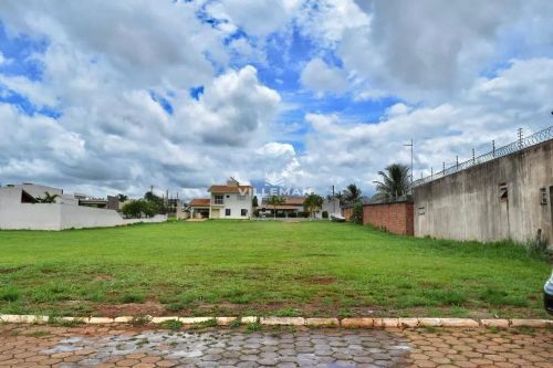 Terreno à venda, Condomínio Oásis do Paranapanema II, Santo Inácio, PR