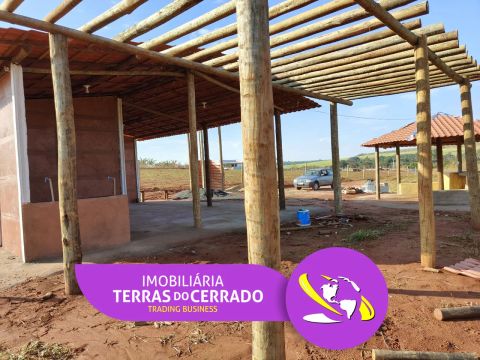 ALUGUE ESTE SITIO COM 20.000M2, E APROVEITE O POTENCIAL AGRÍCOLA!!