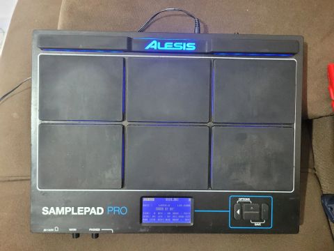 SamplePad Pro Alesis - Pad de bateria para produção musical
