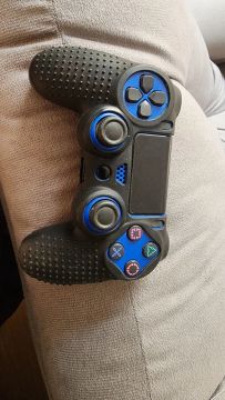 Controle PS4 com Capa de Silicone