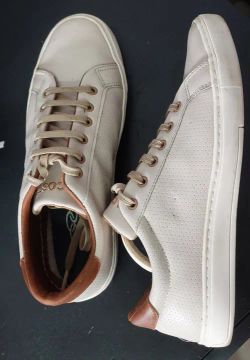 Sapatênis Lacoste Tamanho 39