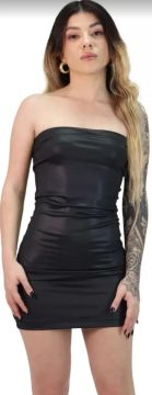Vestido Preto de Látex Sem Alça 