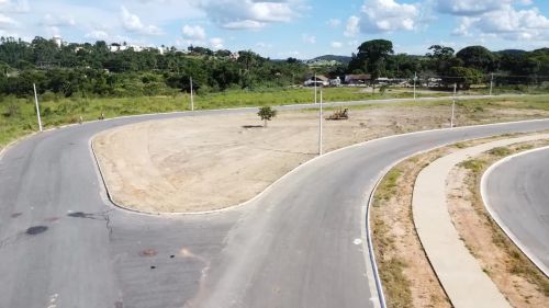 Vendo lotes  360 metros quadrados em Sete Lagoas -