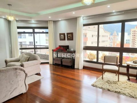 Apartamento em Rua Rio Grande do Sul - Centro - Poços de Caldas/MG