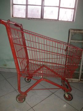 Carrinho em bom estado 